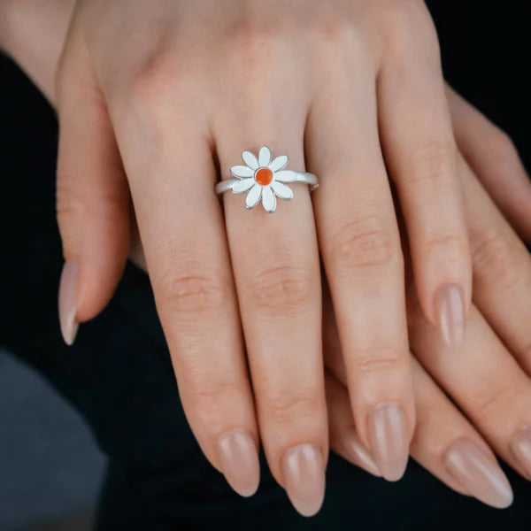 The Warmth Bloom Ring by Spinly