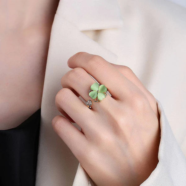 The Patience Ring by Spinly